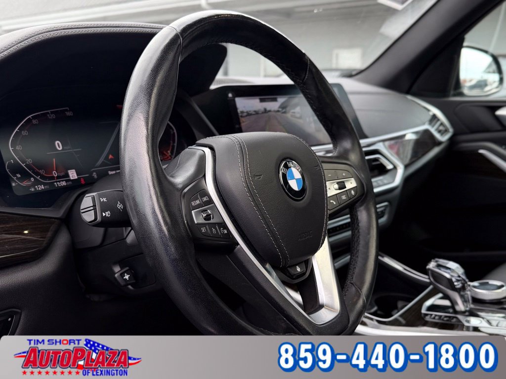 Used 2020 BMW X5 xDrive40i w/ Convenience Package AWD/4WD image 3
