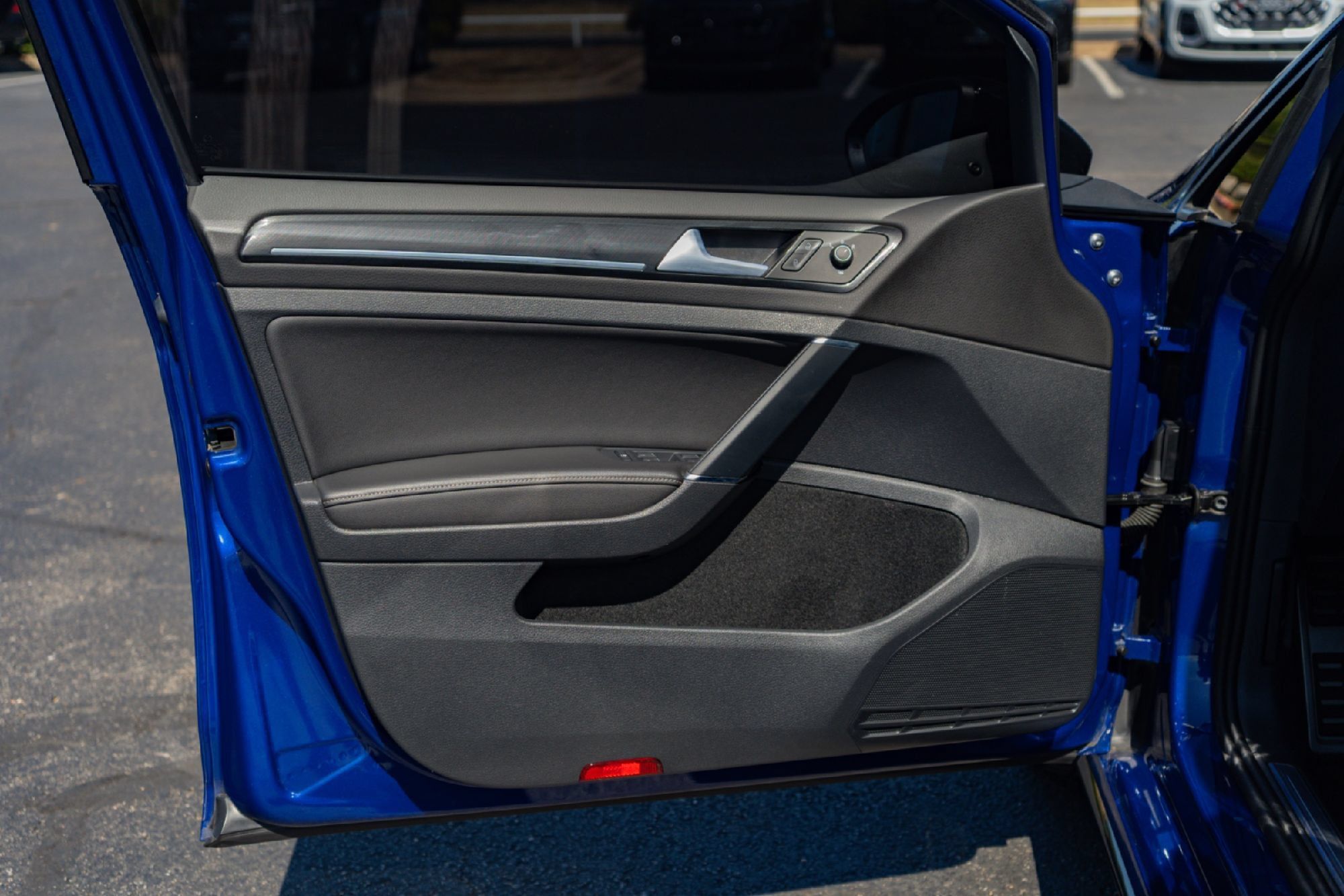 Used 2019 Volkswagen Golf R 4-Door AWD/4WD image 20