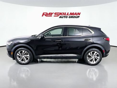 Used 2022 Buick Envision Essence w/ Technology Package I FWD image 4