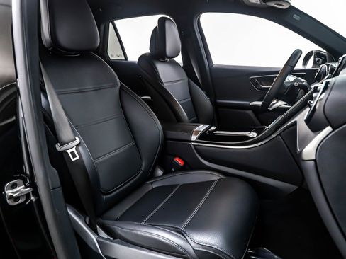 Certified 2025 Mercedes-Benz GLC 300 GLC 300 SUV image 8