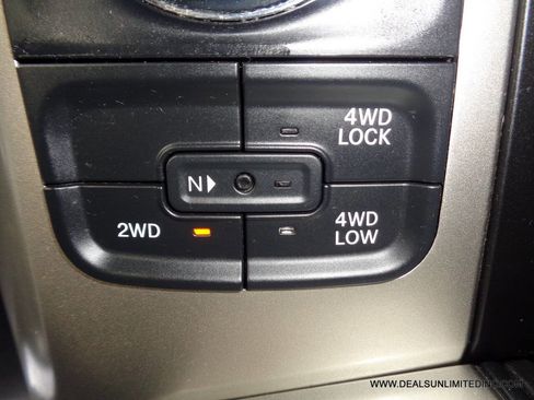 Used 2015 RAM 1500 Outdoorsman image 12