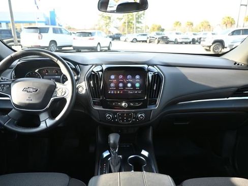 Used 2023 Chevrolet Traverse LT w/ Midnight/Sport Edition image 12