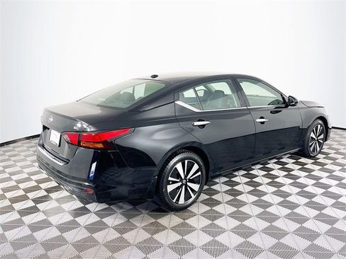 Used 2022 Nissan Altima 2.5 SL image 8
