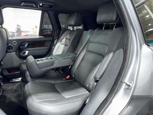 Used 2020 Land Rover Range Rover HSE AWD/4WD image 8