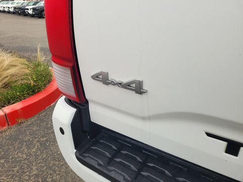 Used 2023 Toyota Tacoma SR5 AWD/4WD image 7