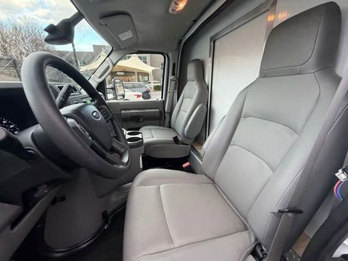 New 2026 Ford E-350 and Econoline 350 Super Duty w/ Power Equipment Group image 16