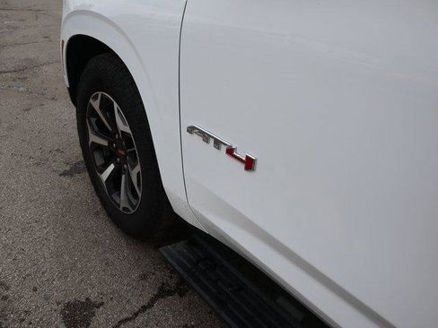 New 2025 GMC Yukon AT4 Ultimate image 22