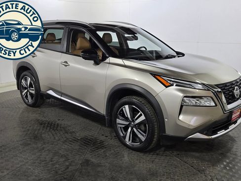 Used 2021 Nissan Rogue Platinum AWD/4WD image 9