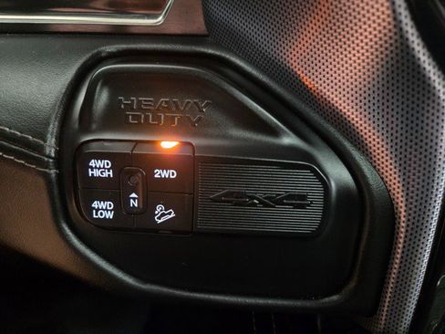 Used 2019 RAM 2500 Limited image 48