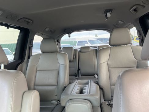 Used 2016 Honda Odyssey EX-L image 25