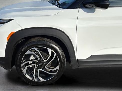Used 2024 Chevrolet TrailBlazer RS w/ Driver Confidence Package FWD image 36