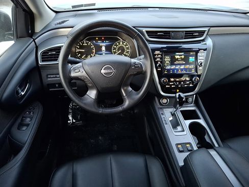 Certified 2024 Nissan Murano SV w/ SV Midnight Edition Package image 11