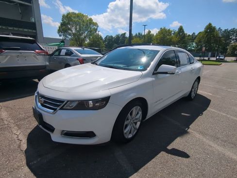 Used 2019 Chevrolet Impala LT w/ LT Convenience Package FWD image 7