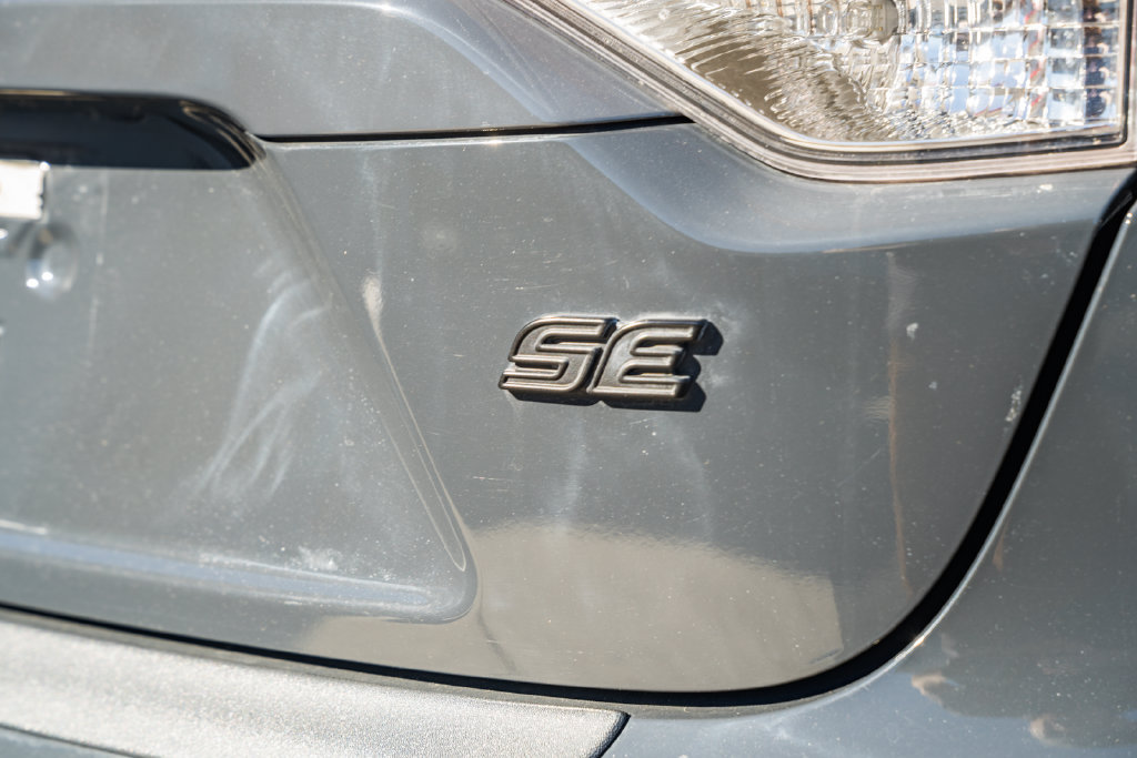 Used 2023 Toyota Corolla SE FWD image 7