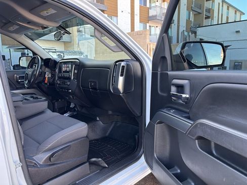 Used 2017 Chevrolet Silverado 1500 LT w/ Trailering Package image 23