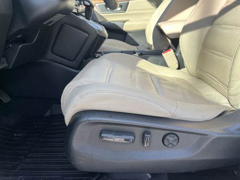 Used 2019 Honda CR-V EX-L image 16