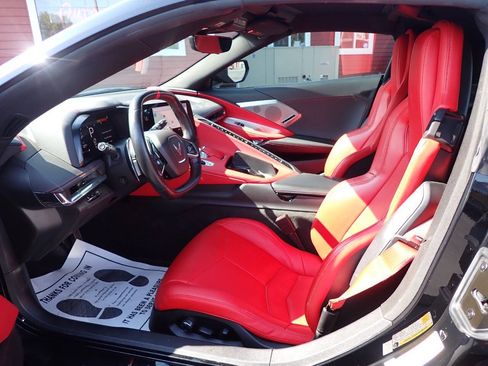 Used 2020 Chevrolet Corvette Stingray Preferred Cpe w/ 2LT Preferred Equipment Group RWD image 8