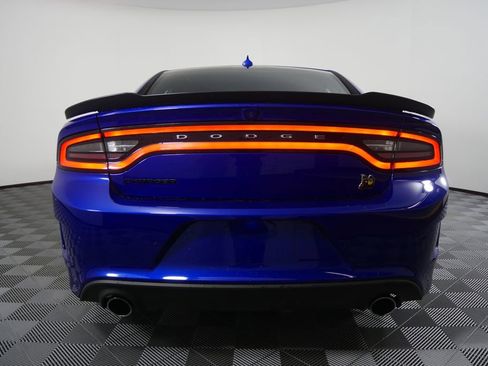 Used 2022 Dodge Charger Scat Pack w/ Dynamics Package image 4