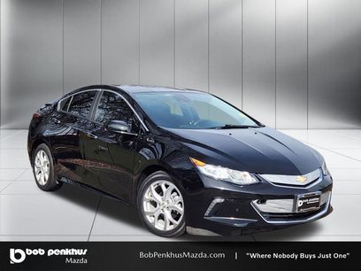 Used 2018 Chevrolet Volt Premier w/ Driver Confidence Package