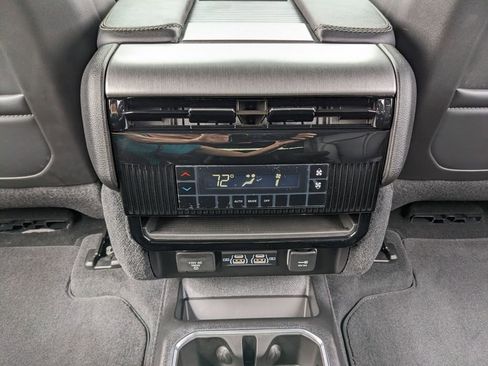 New 2026 Jeep Grand Wagoneer 4WD w/ Premium Group I image 44