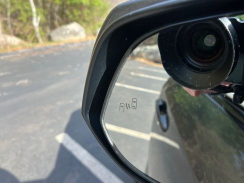 Used 2023 Toyota RAV4 XLE w/ Convenience Package image 27