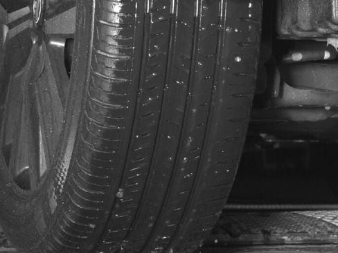 Used 2022 Nissan Kicks SV image 12