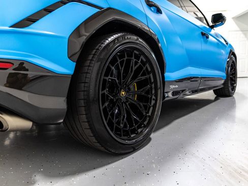 Used 2023 Lamborghini Urus Performante AWD/4WD image 29