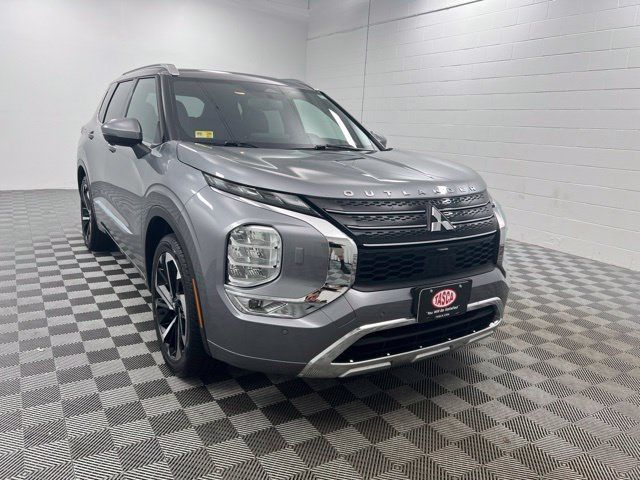 Used 2022 Mitsubishi Outlander SEL AWD/4WD image 1