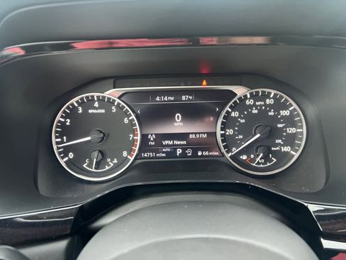 Certified 2022 Nissan Pathfinder SV w/ Cargo Package image 23