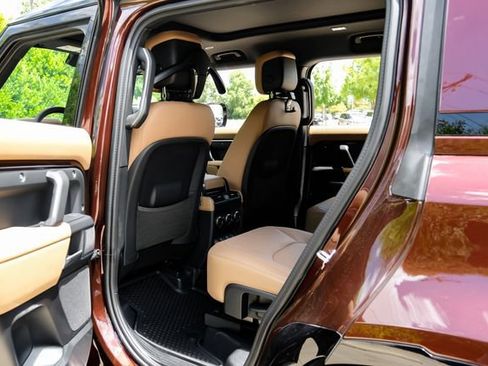 New 2026 Land Rover Defender 130 X-Dynamic SE AWD/4WD image 50