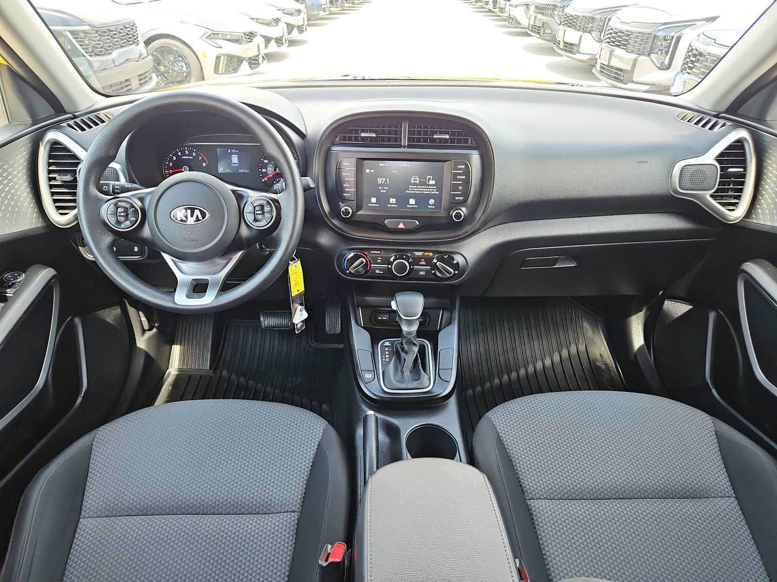 Used 2020 Kia Soul LX FWD image 14