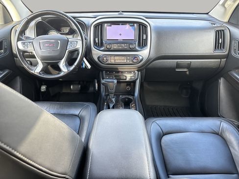 Used 2018 GMC Canyon SLT w/ Driver Alert Package image 13