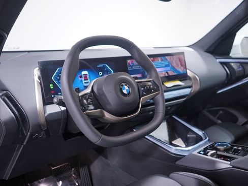 Used 2025 BMW X3 xDrive30i w/ Convenience Package image 6