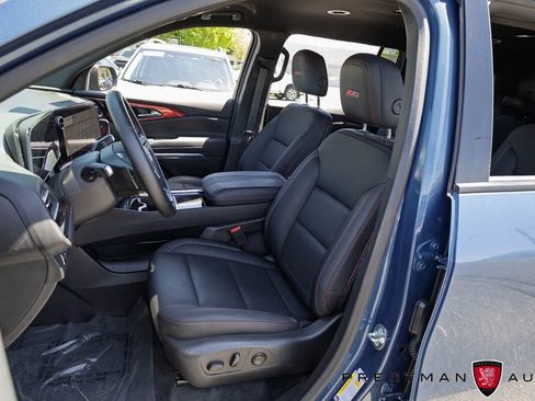 Used 2025 Chevrolet Traverse Z71 w/ Driver Confidence Package AWD/4WD image 21