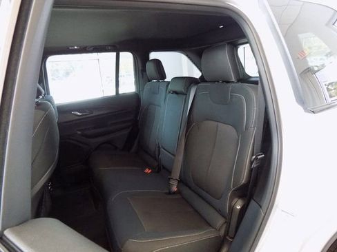New 2025 Jeep Grand Cherokee Laredo X w/ Luxury Tech Group I RWD image 28
