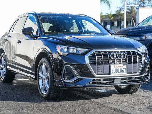 Used 2022 Audi Q3 2.0T Premium image 3