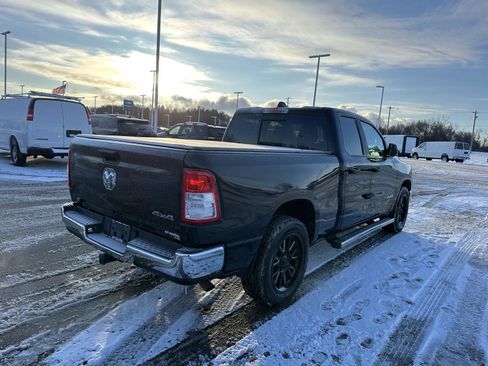 Used 2019 RAM 1500 Tradesman w/ SXT Appearance Group image 8