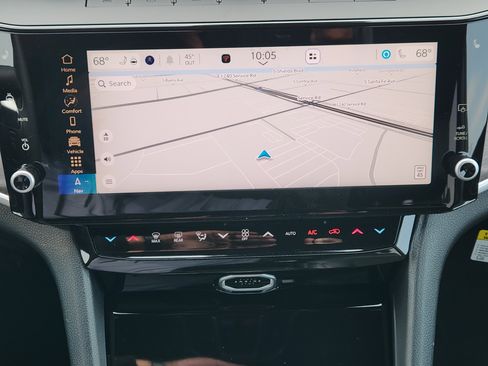 New 2026 Jeep Grand Cherokee Altitude image 13