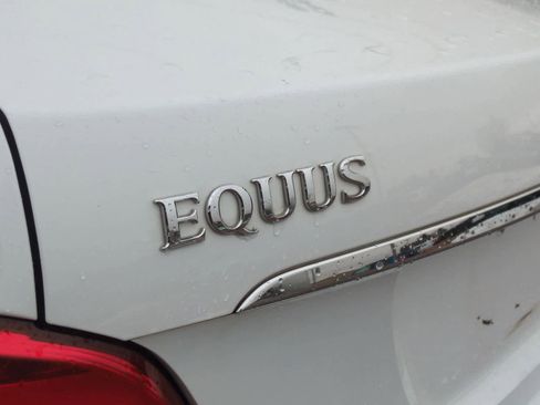 Used 2014 Hyundai Equus Signature image 13