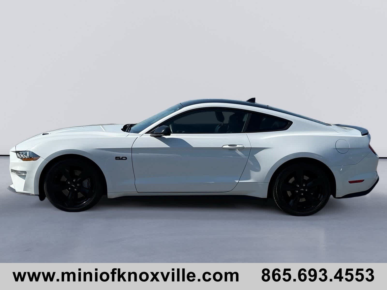 Used 2022 Ford Mustang GT Premium w/ Black Accent Package RWD image 6
