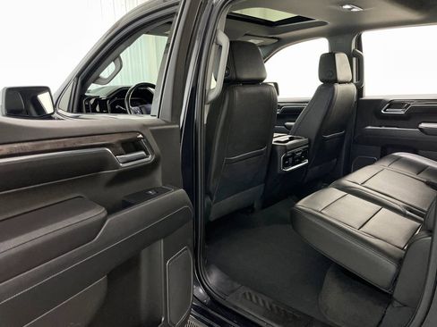 Certified 2022 Chevrolet Silverado 1500 LTZ w/ LTZ Premium Package image 47