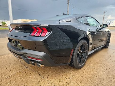 New 2026 Ford Mustang GT RWD image 7