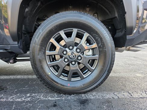 New 2026 Toyota 4Runner SR5 image 20