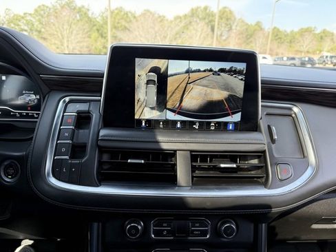 Used 2022 Chevrolet Tahoe Z71 w/ Luxury Package image 22