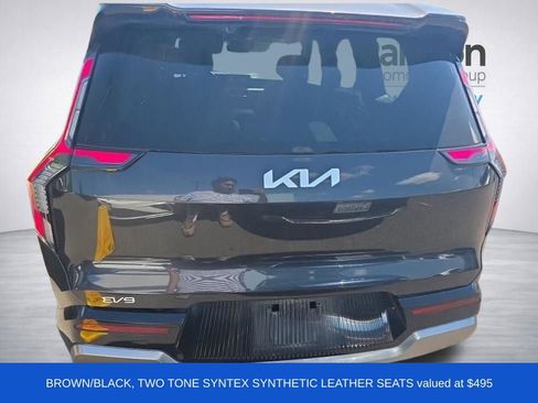 Used 2024 Kia EV9 Land AWD/4WD image 4