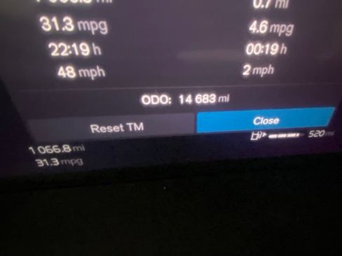 Used 2025 Volvo S60 B5 Core AWD/4WD image 16