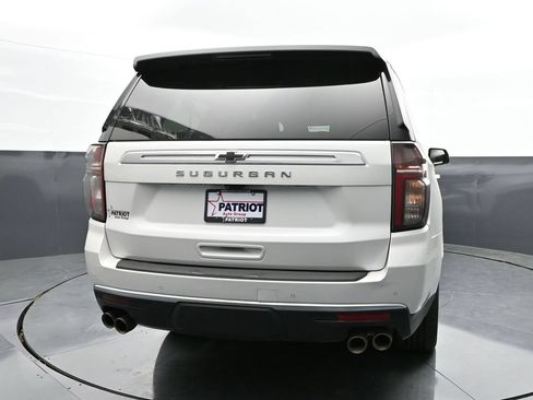 Used 2022 Chevrolet Suburban High Country w/ LPO, Illumination Package AWD/4WD image 30