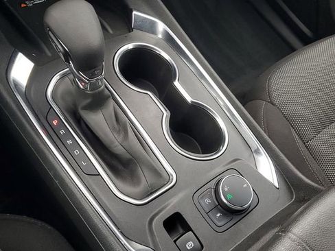 Certified 2023 Chevrolet Traverse LT image 28