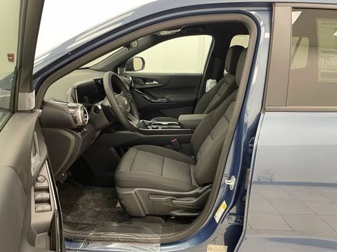 New 2026 Chevrolet Equinox LT AWD/4WD image 8