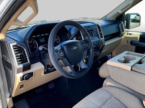 Used 2016 Ford F150 XLT RWD image 18
